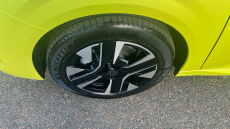 Peugeot 208 1.2 PureTech 100 Allure 5dr Petrol Hatchback